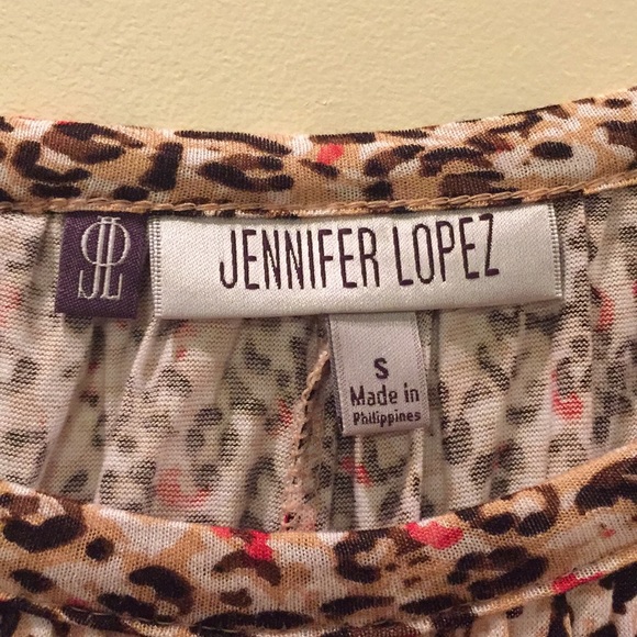 Cheetah-like print blouse - Picture 4 of 5